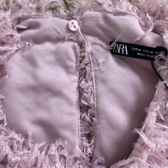 Zara Ruffle Crop Top - Picture 5 of 6